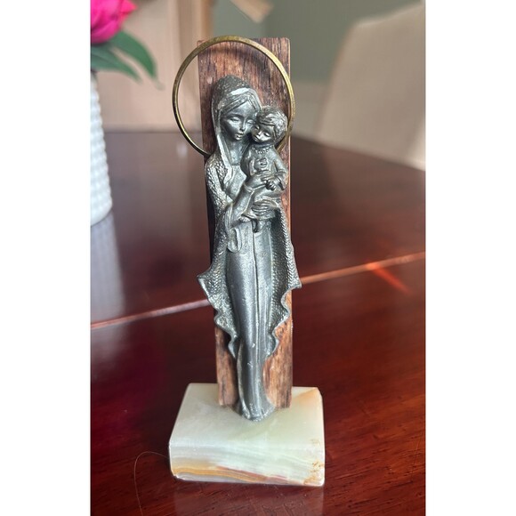 Vintage Madonna and Child Figurine  Mid Century Modern Metal Religious Decor - Picture 1 of 4